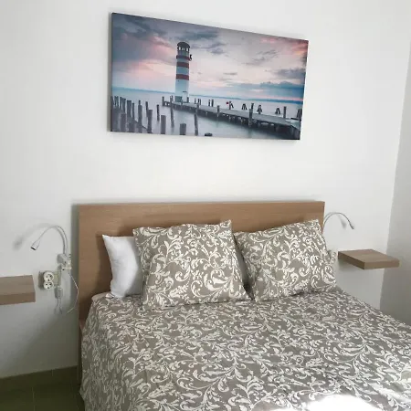 아파트 Delia Castillo 5a *